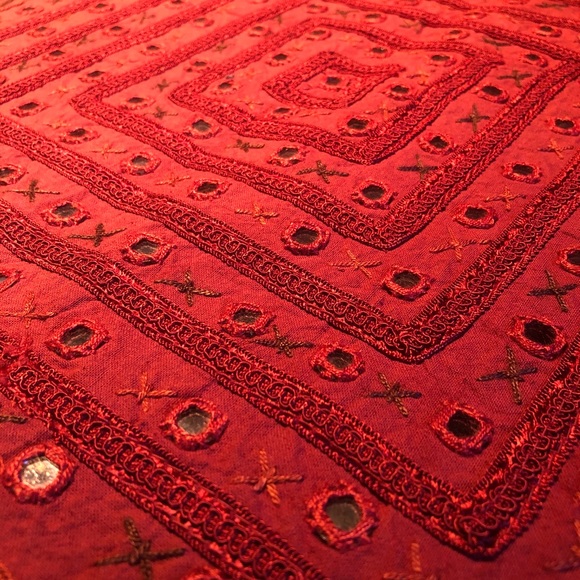 New Dark Red Embroidered Covers (Set of 2) ♥️ - Picture 6 of 11